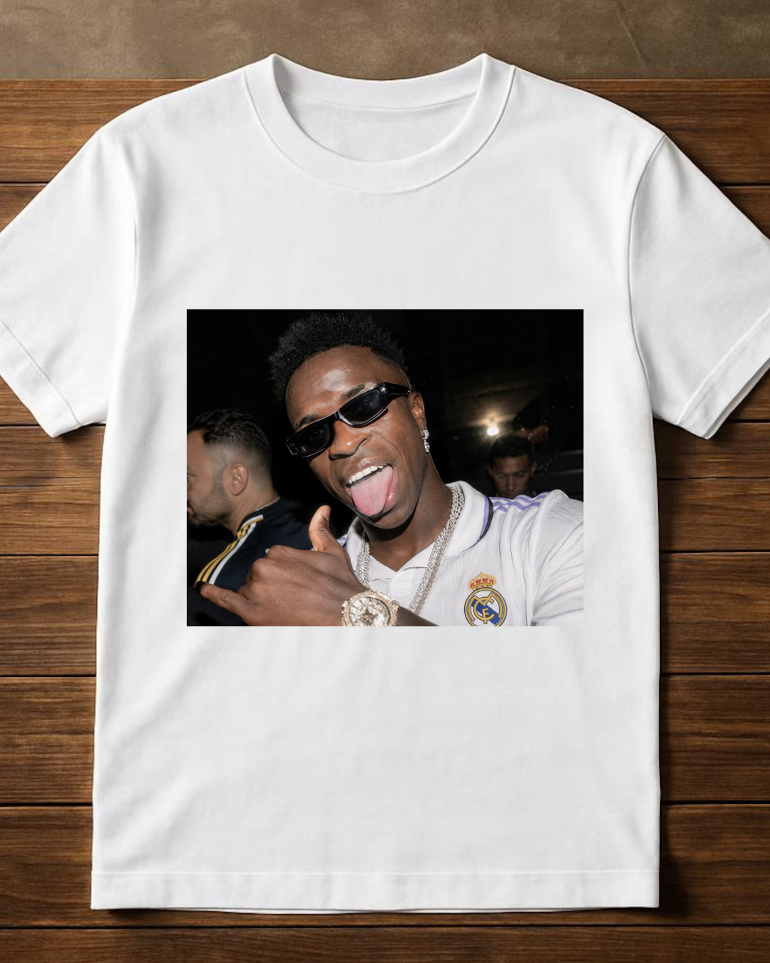 Vini Tee